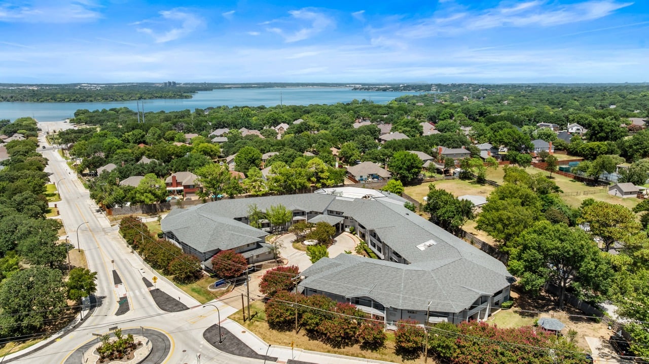 Arlington Plaza Featured Image